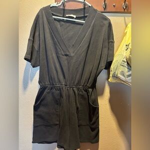 Zenana Outfitters Black Ribbed Collar Top